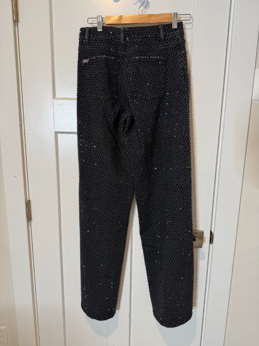Alice + Olivia AMAZING EMBELLISHED JEAN Size 28 - Picture 3 of 6